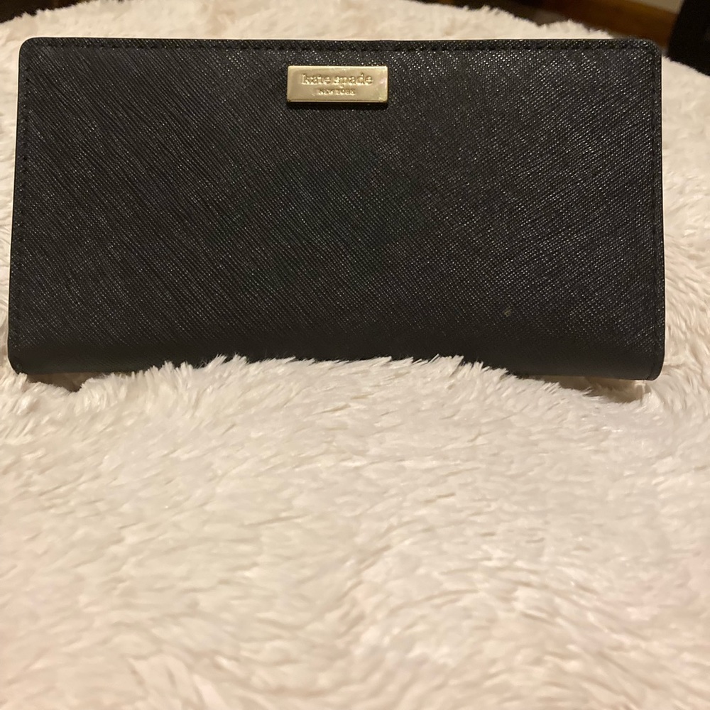 Black Kate spade wallet